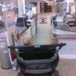 Zwillingskarre passt bei real nicht durch