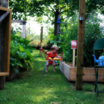 Gemüsegarten mit Kindern