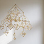 Mobile aus Stroh fürs Kinderzimmer