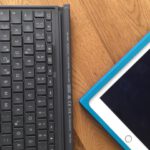 BLOK Schutzcase von Logitech mit abtrennbarer Tastatur
