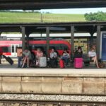 Gleich am Würzburger Bahnhof beginnen die Weinberge