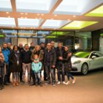 Wir Eltern bei Porsche in Leipzig