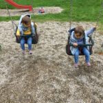 Beim gemeinsamen Schaukeln