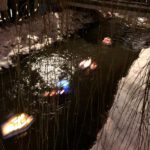 Schneller als die Kamera – die ersten Lichterschiffchen auf der Schwabach