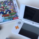 Nintendo 2DS XL mit Mario und Luigi