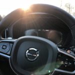 XC60 T8 – ist der Wagen schon an? Ein Blick auf das Display verrät es im Plugin Hybrid