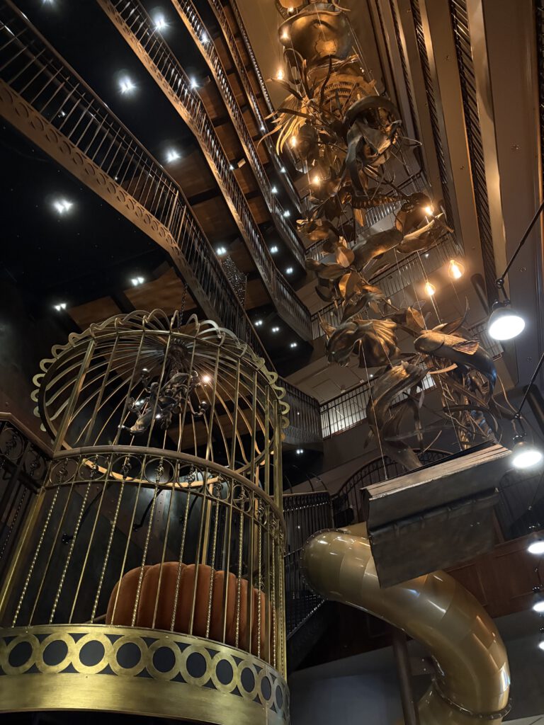 Eingangsalle des Liseberg Grand Curiosa Hotel